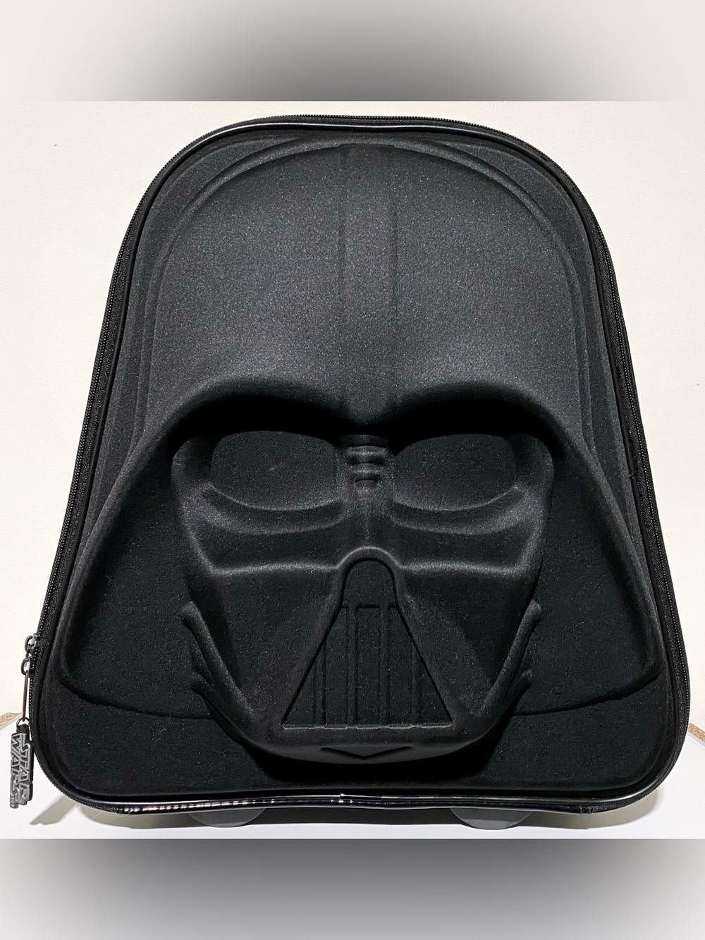 Star Wars Darth Vader Helmet 3D Suitcase Luggage Bag Kids Disney Store Exclusive